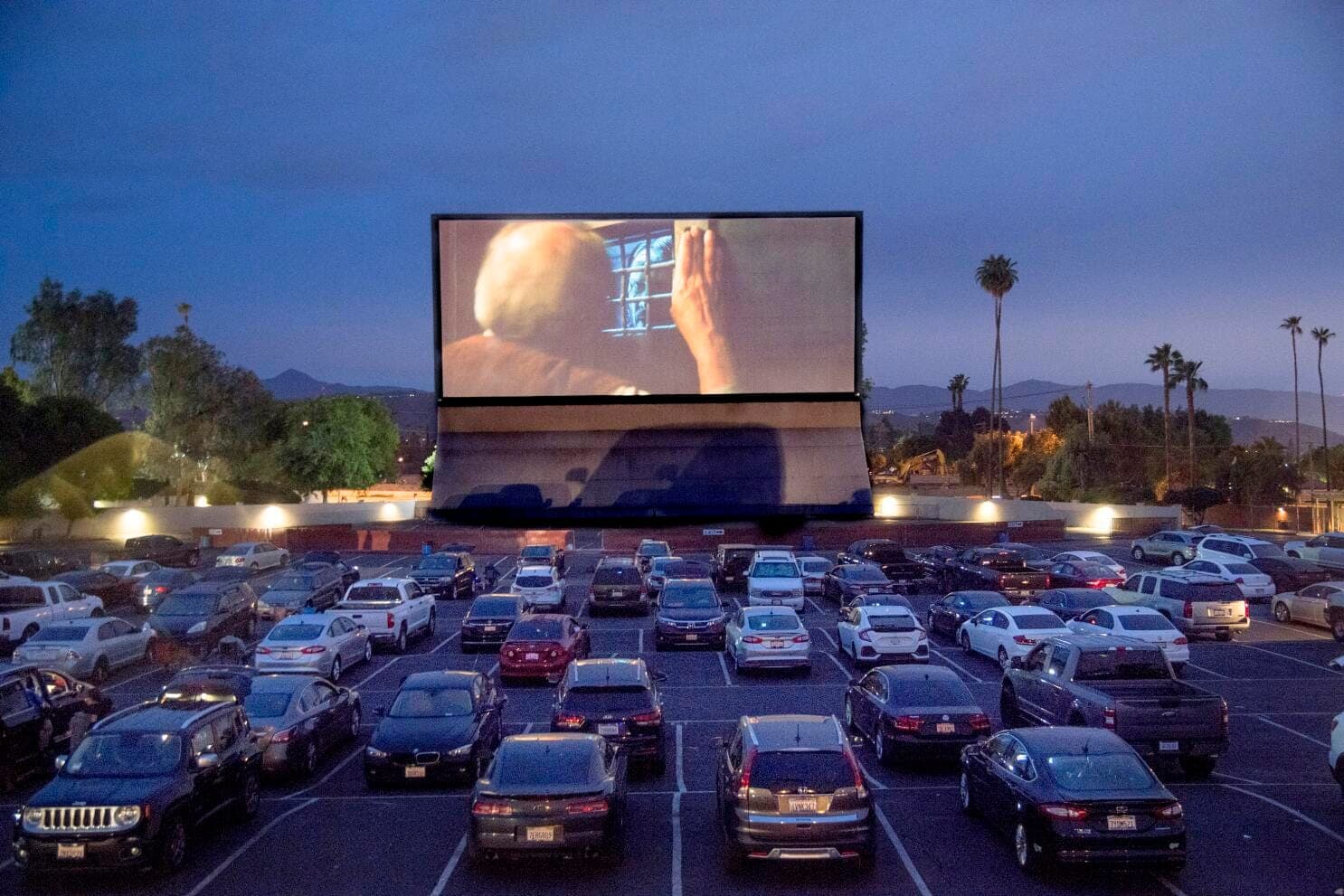the-return-of-the-drive-in-theater-nostalgia-meets-modern-tech
