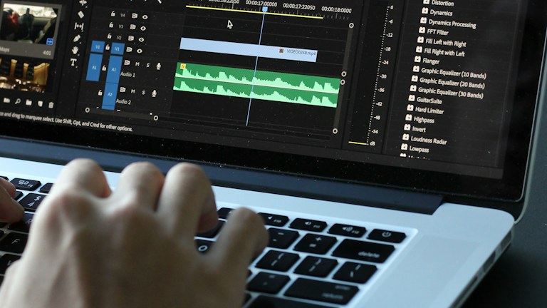 Make a Short Screen Recording That Someone Can Actually Follow